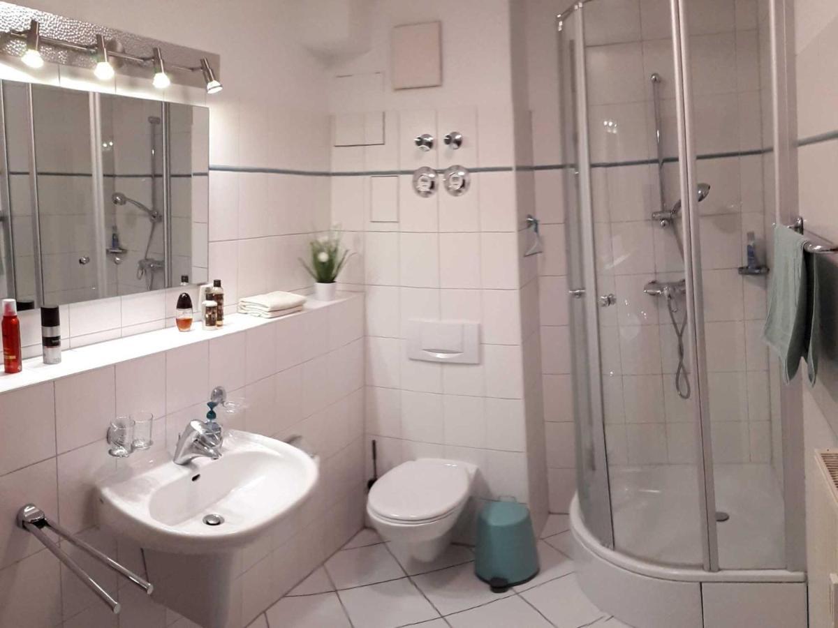 Appartment Haus Glowe - Wohnung 11 - 300 M Zum Strand Klein Gelm ภายนอก รูปภาพ